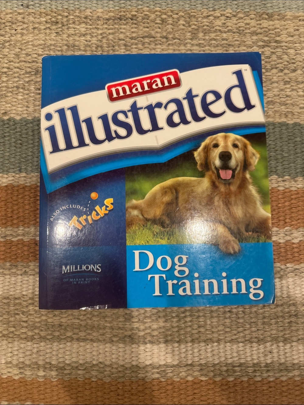 Illustrated Dog Training Book - Blue